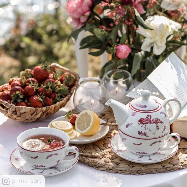 Dzbanek porcelanowy z filiżanką i spodkiem Tadar Flamingo 400 ml/250 ml