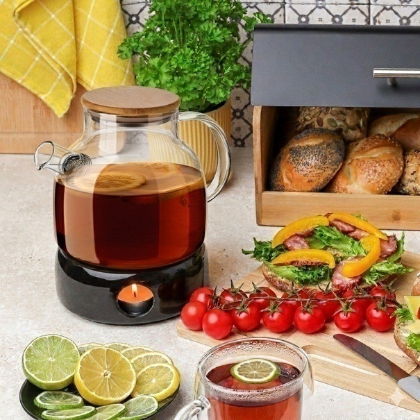 Dzbanek szklany ze spiralą i podgrzewaczem ceramicznym Tadar Nexo 1,3 l