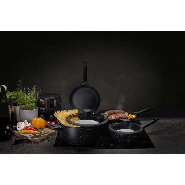 Garnek na indukcję non-stick z pokrywką Starke Pro Sirius 4,5 l