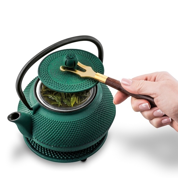 Imbryk do herbaty z zaparzaczem żeliwny Konighoffer Hanako Green 0,9 l podstawka i 4 czarki