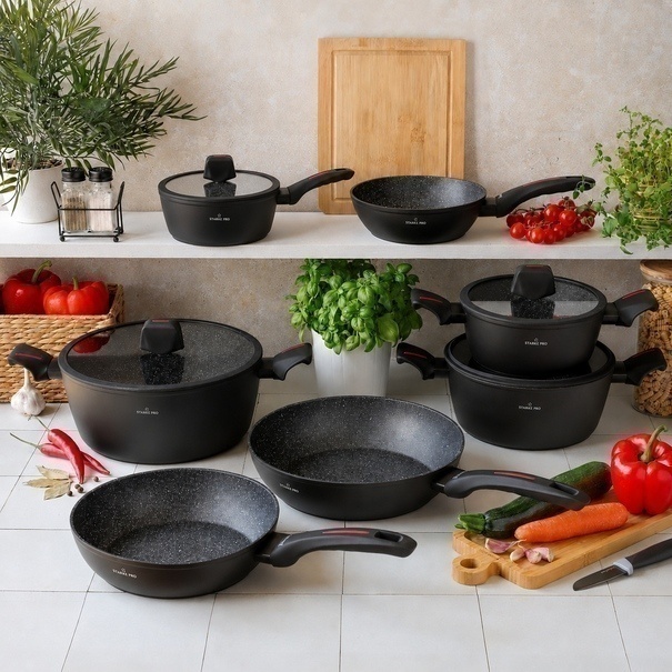 Komplet garnk&oacute;w i patelni z powłoką ceramiczną Starke Pro Piccante 11 element&oacute;w