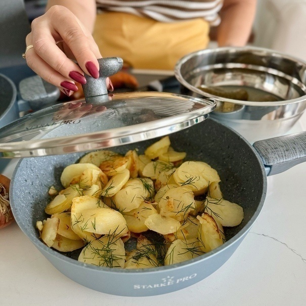 Patelnia głęboka na indukcję non stick z pokrywką Starke Pro Double 24 cm