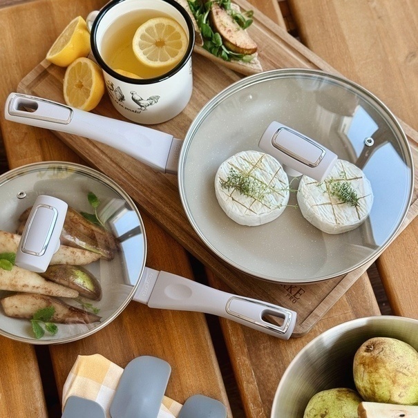 Patelnia na indukcję non-stick z pokrywką Konighoffer Tierra Beige 24 cm