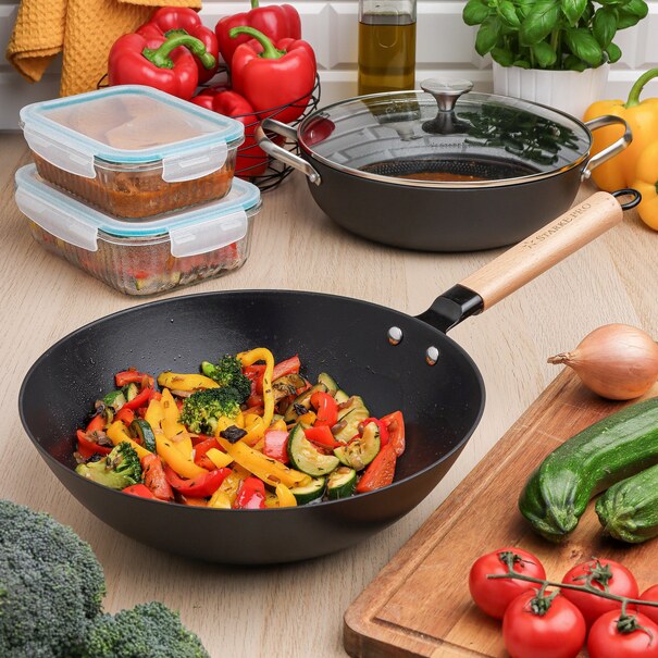 Patelnia WOK żeliwna emaliowana Starke Pro Hanoi 30 cm