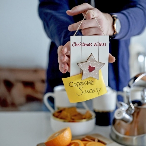 Zawieszka ścienna bożonarodzeniowa Tadar Wishes 10 x 2 x 13,5 cm biała