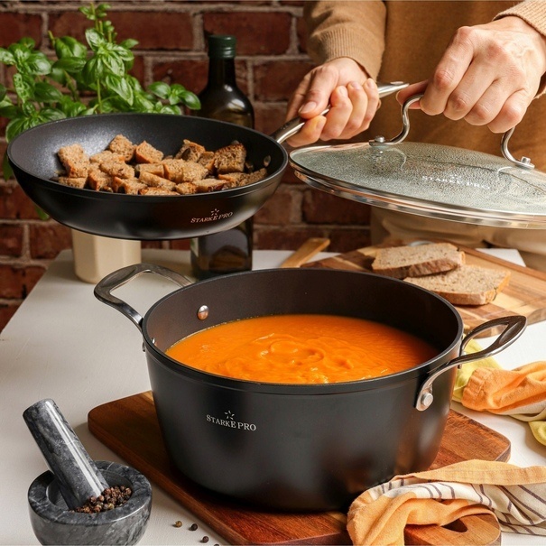 Patelnia na indukcję non-stick Starke Pro Tarry 19,5 cm