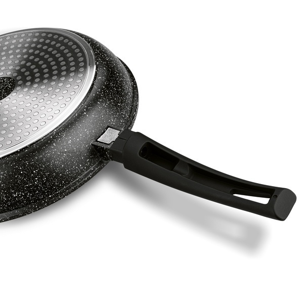 Patelnia non-stick Starke Pro Chelsea 28 cm i podkładka