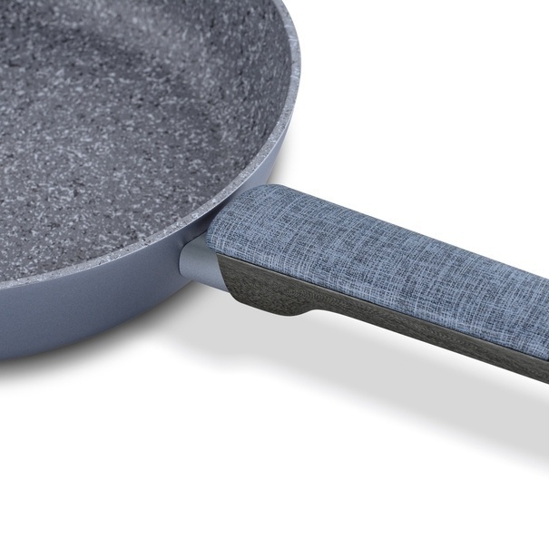 Zestaw garnk&oacute;w na indukcję non stick Starke Pro Double 10 element&oacute;w