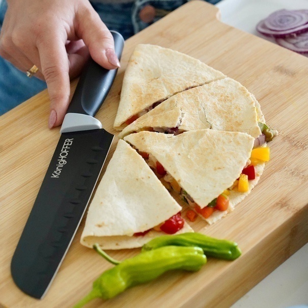 N&oacute;ż Santoku Konighoffer Corvos 17,5 cm