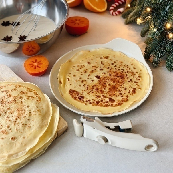 Patelnia do naleśnik&oacute;w indukcyjna Starke Pro Compacti Cream 26 cm z odpinanym uchwytem