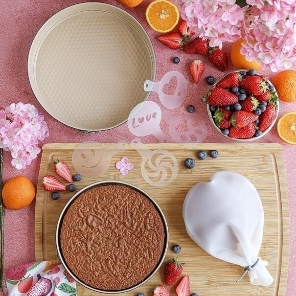 Zestaw 2 tortownic Tadar 24 i 28 cm z powłoką ceramiczną