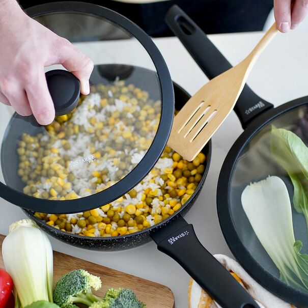 Patelnia na indukcję non-stick z pokrywką Starke Pro Sirius 20 cm