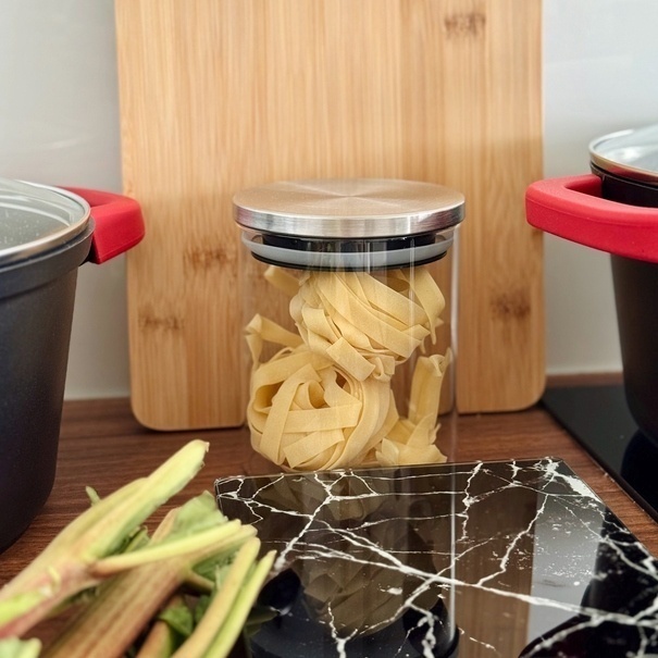 Pojemnik szklany z pokrywką na produkty sypkie Tadar Kimi 700 ml