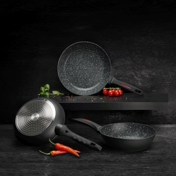 Patelnia granitowa głęboka na indukcję Starke Pro Piccante 28 cm