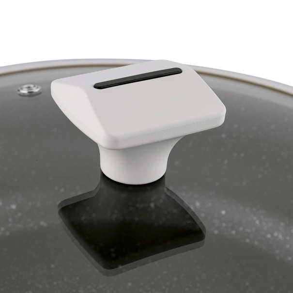 Patelnia na indukcję non-stick kr&oacute;tkie uchwyty z pokrywką Starke Pro Brule 28 cm