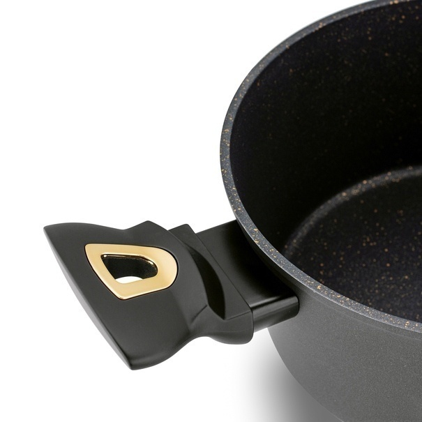 Garnek na indukcję z powłoką marmurową Starke Pro Dark Gold 6 l