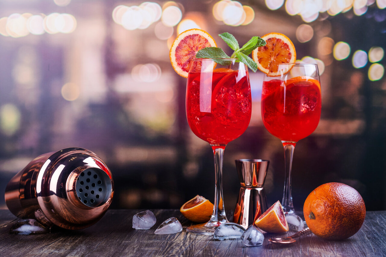 Drinki z prosecco &ndash; 5 pomysł&oacute;w na podanie musującego wina