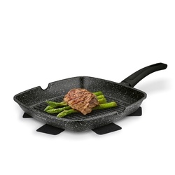 Patelnia grillowa non-stick Starke Pro Chelsea 28 cm kwadratowa z przekładką filcową