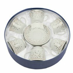 Komplet sześciu filiżanek do kawy ze spodkami Tadar Bella Feguro Punto D'oro 250 ml