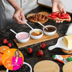 Miseczki do dipów NBC na desce bambusowej z łyżeczkami Konighoffer 3 x 150 ml biały połysk