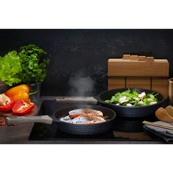 Patelnia na indukcję z powłoką marmurową Starke Pro Embossed 28 cm