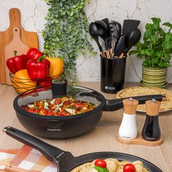 Patelnia WOK na indukcję z pokrywką Konighoffer Black Rose 30 cm