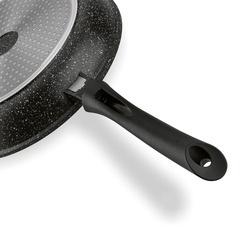 Zestaw garnków Konighoffer Pollo 10 elementów 2 nakładki i 2 podkładki