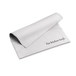 Nóż szefa kuchni ze stali damasceńskiej Starke Pro Damascus Shokuji 20 cm
