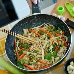 Patelnia WOK na indukcję Tadar Marmara Black 30 x 8,5 cm