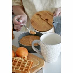 Cukiernica porcelanowa z pokrywką i łyżeczką Konighoffer 14,5 x 5 cm szara