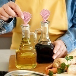 Butelki na oliwę szklane Sarina 250 ml 2 sztuki mix kolorów