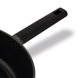 Patelnia głęboka na indukcję z pokrywką Starke Pro Starlet Black 28 x 8 cm